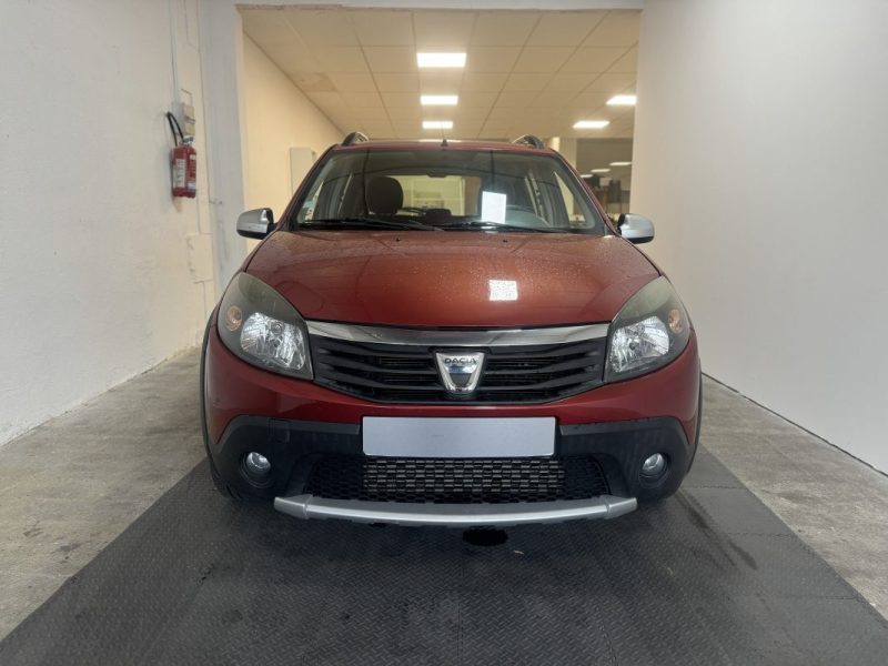 DACIA SANDERO 1.5 DCI STEPWAY 2012