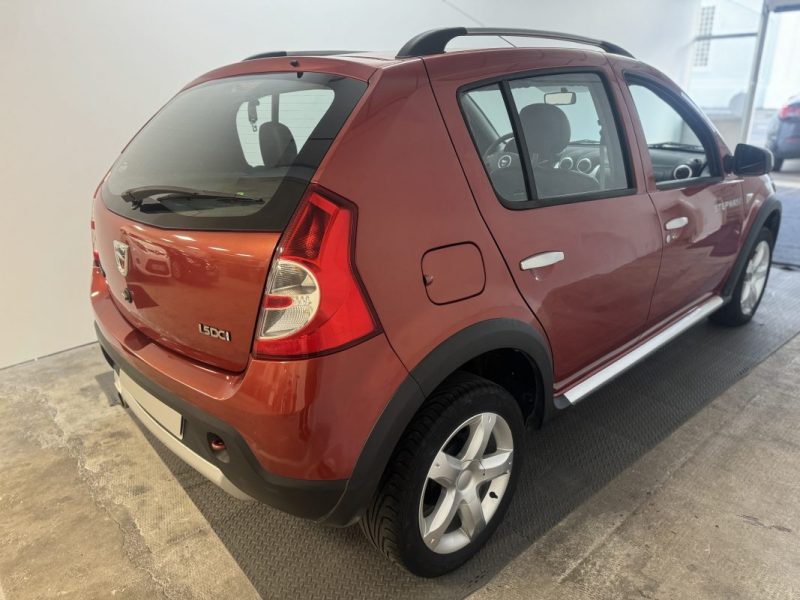 DACIA SANDERO 1.5 DCI STEPWAY 2012