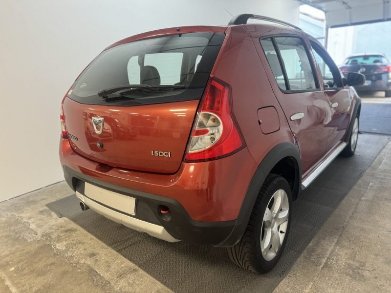 DACIA SANDERO 1.5 DCI STEPWAY 2012