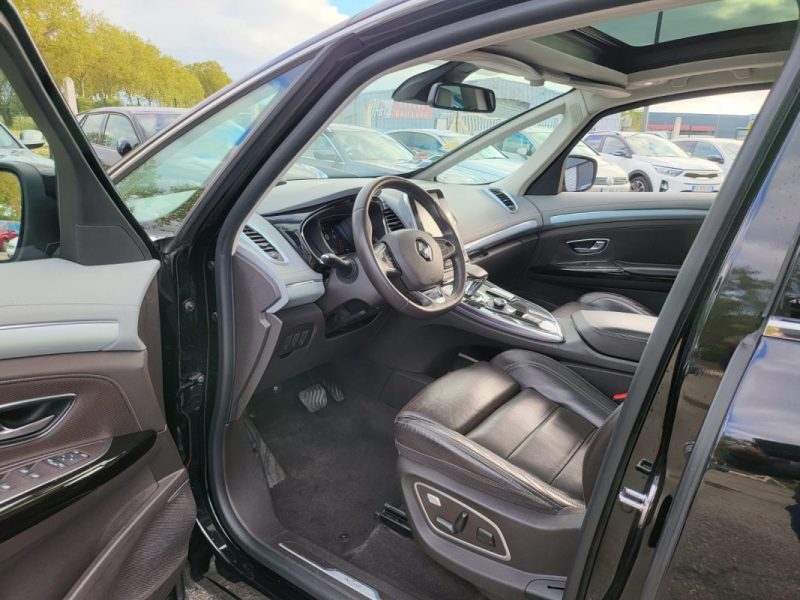 RENAULT ESPACE 1.6 DCI 160 Energy Initiale Paris 2017