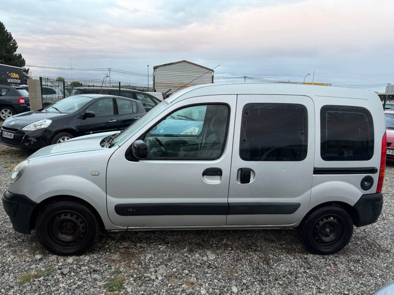 RENAULT KANGOO 1.2 16V CAMPUS 2009