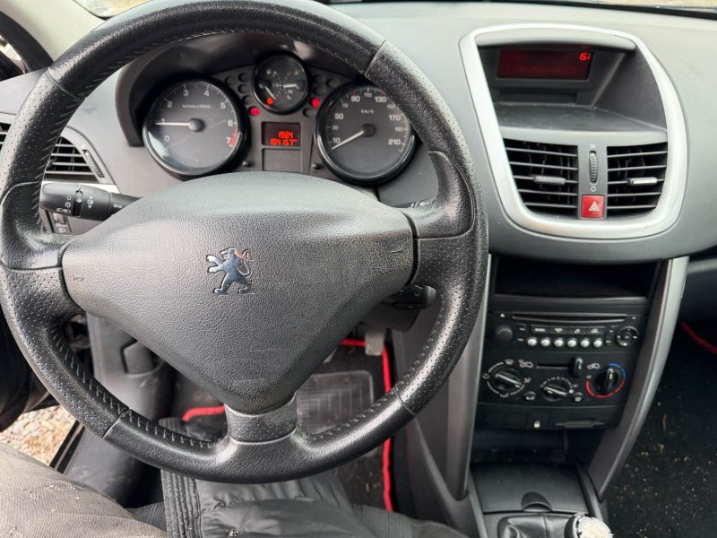 PEUGEOT 207 1.4   2009