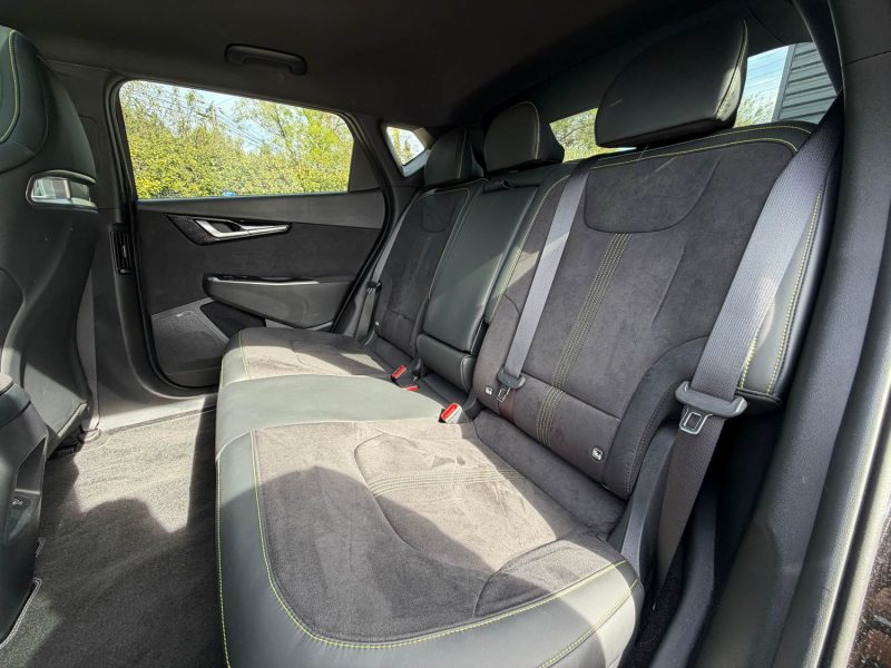 KIA EV6 GT 77KW 585ch / Toit Ouvrant / Méridian / 360