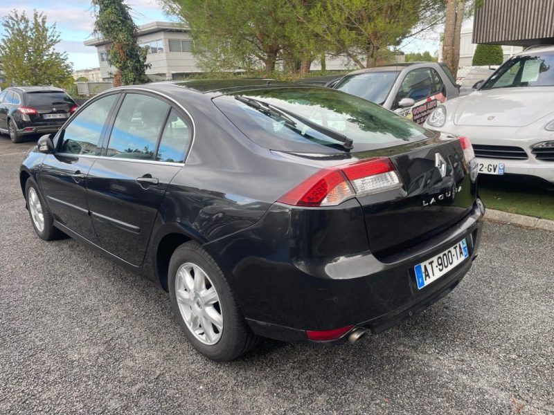 RENAULT LAGUNA  2.0 DCI 130 CH