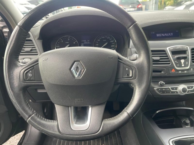 RENAULT LAGUNA  2.0 DCI 130 CH