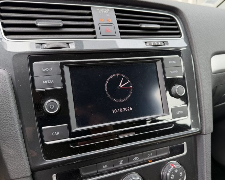 VOLKSWAGEN GOLF VII 1.0 TSI - 86ch - ESSENCE - GARANTIE 6 mois - 2019