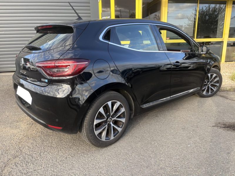 RENAULT CLIO V 1.6 E TECH 140CV 2020