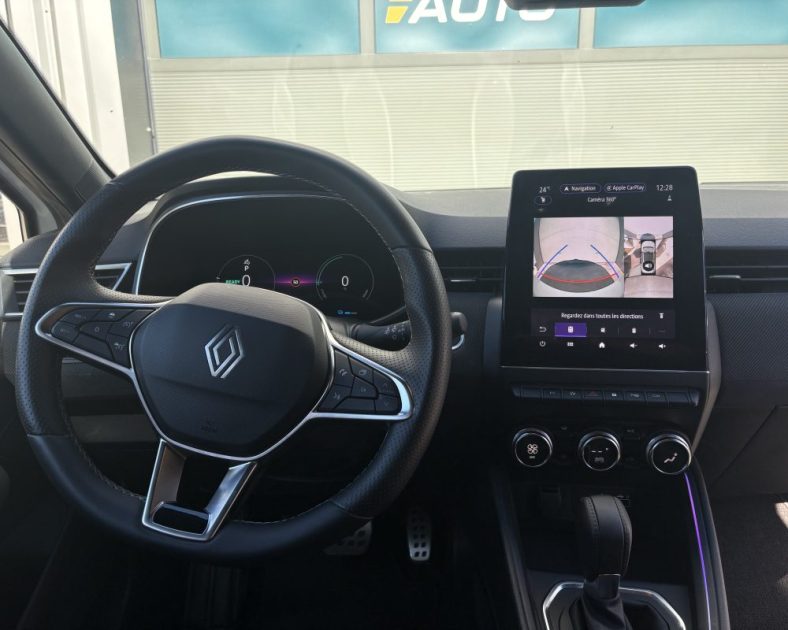 Renault Clio E-Tech 145ch Esprit Alpine 2024 —Caméra 360° - Park Assist - Sièges sports - CARPLAY