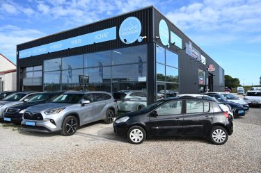 RENAULT CLIO III 1.5 DCI 68CH 09/2009