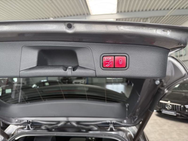 MERCEDES GLA 250 224 4MATIC 8G DCT AMG LINE 