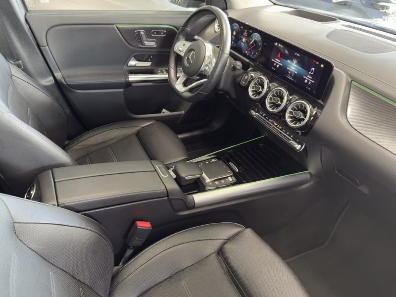 MERCEDES GLA 250 224 4MATIC 8G DCT AMG LINE 