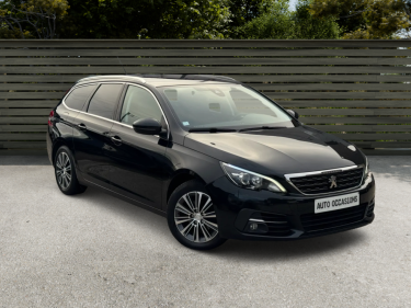 PEUGEOT 308 1.5 HDI 130Ch PAC ALLURE FULL OPTIONS GPS/CLIM/CUIR/LED 1er MAIN 