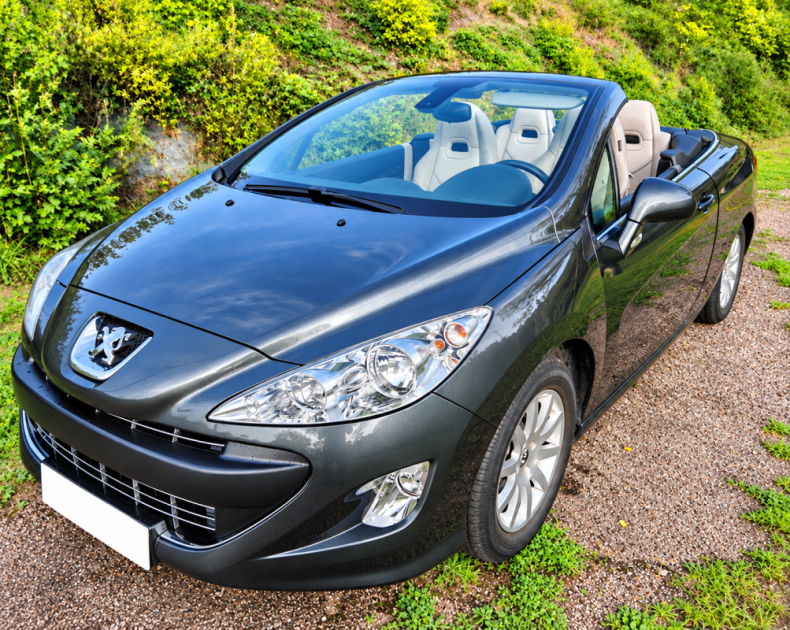 PEUGEOT 308 CC 1.6 HDi 110 PREMIUM DE 02/2010