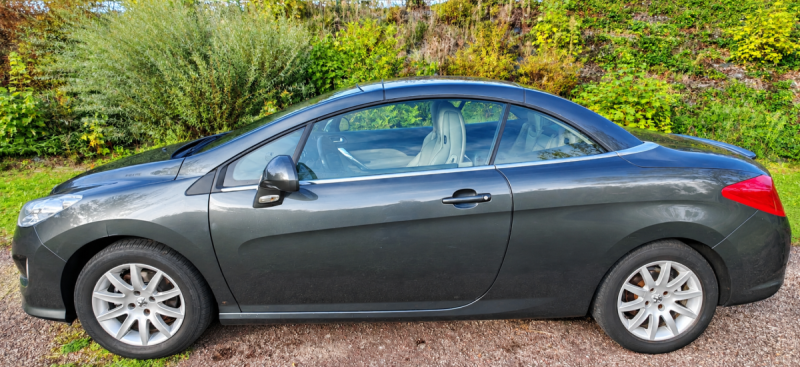 PEUGEOT 308 CC 1.6 HDi 110 PREMIUM DE 02/2010