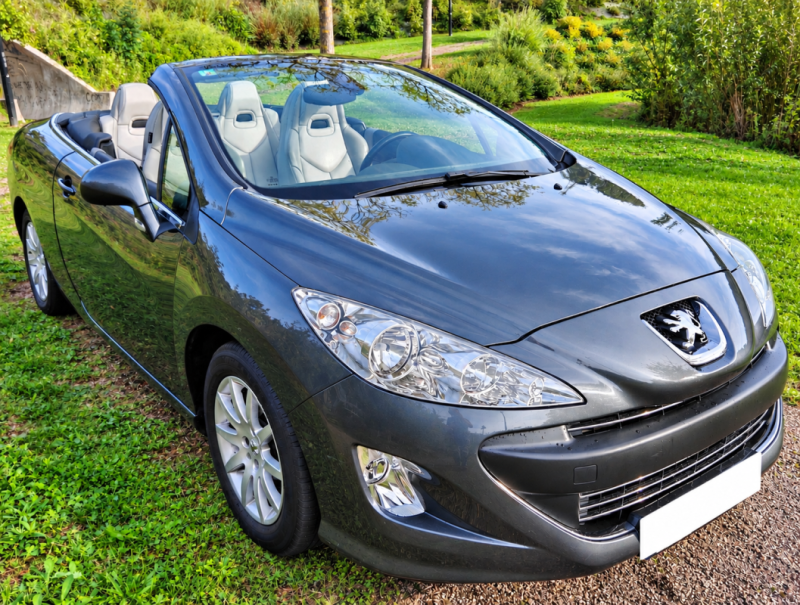 PEUGEOT 308 CC 1.6 HDi 110 PREMIUM DE 02/2010