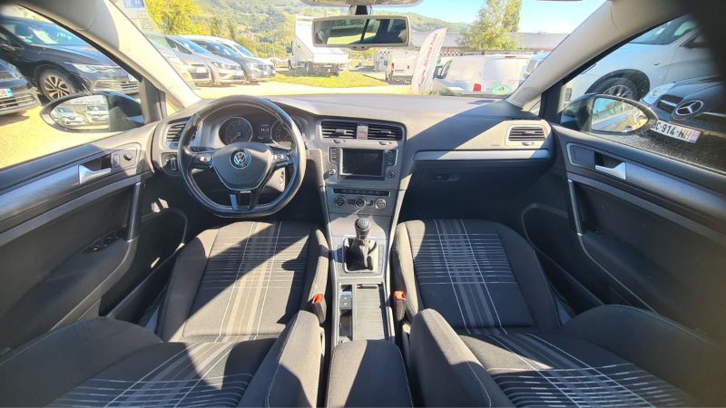 VOLKSWAGEN Golf VII - 1.2 TSI Lounge 110ch essence