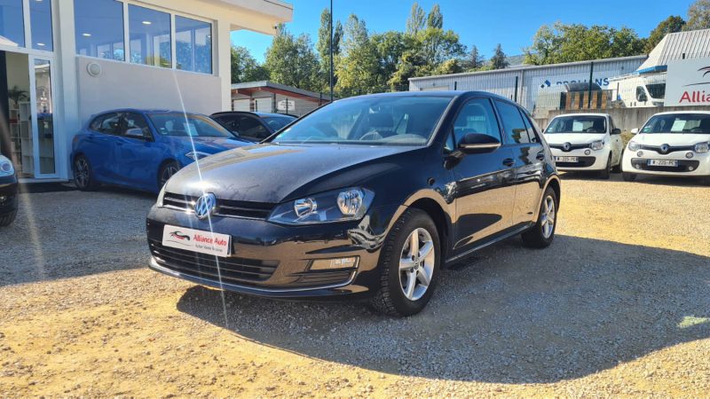 VOLKSWAGEN Golf VII - 1.2 TSI Lounge 110ch essence