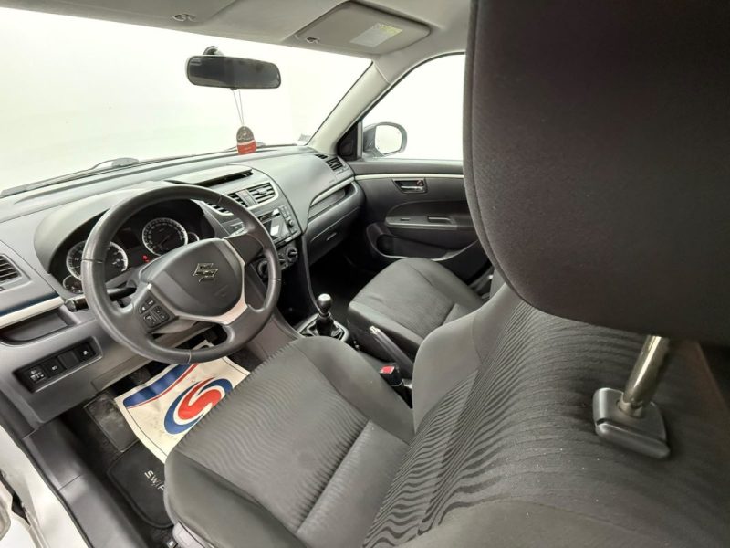 SUZUKI SWIFT 1.2 I 94CV FAIBLE KILOMETRAGE GARANTIE 