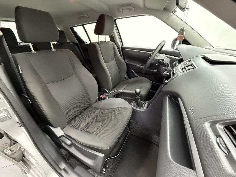 SUZUKI SWIFT 1.2 I 94CV FAIBLE KILOMETRAGE GARANTIE 