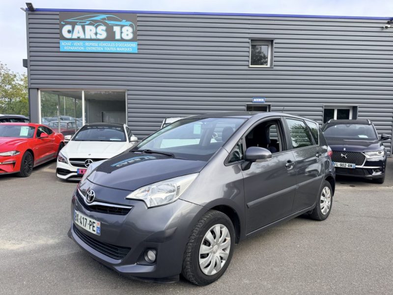 TOYOTA VERSO-S 1.4 D4D 90 CH 2011