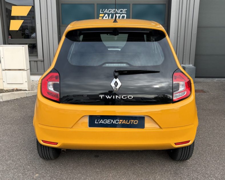 Renault Twingo III 1.0 SCe 75ch Intens 2020 —Grand écran CARPLAY - CT VIERGE - 2 pneus neufs