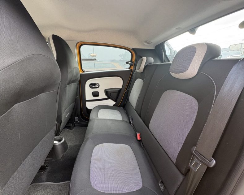 Renault Twingo III 1.0 SCe 75ch Intens 2020 —Grand écran CARPLAY - CT VIERGE - 2 pneus neufs