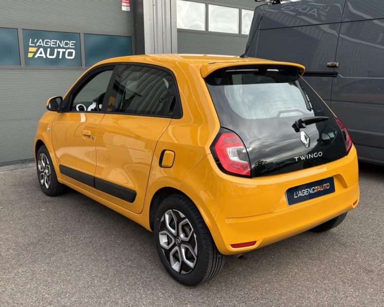 Renault Twingo III 1.0 SCe 75ch Intens 2020 —Grand écran CARPLAY - CT VIERGE - 2 pneus neufs