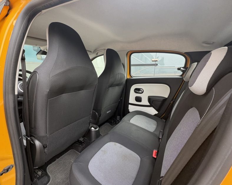 Renault Twingo III 1.0 SCe 75ch Intens 2020 —Grand écran CARPLAY - CT VIERGE - 2 pneus neufs