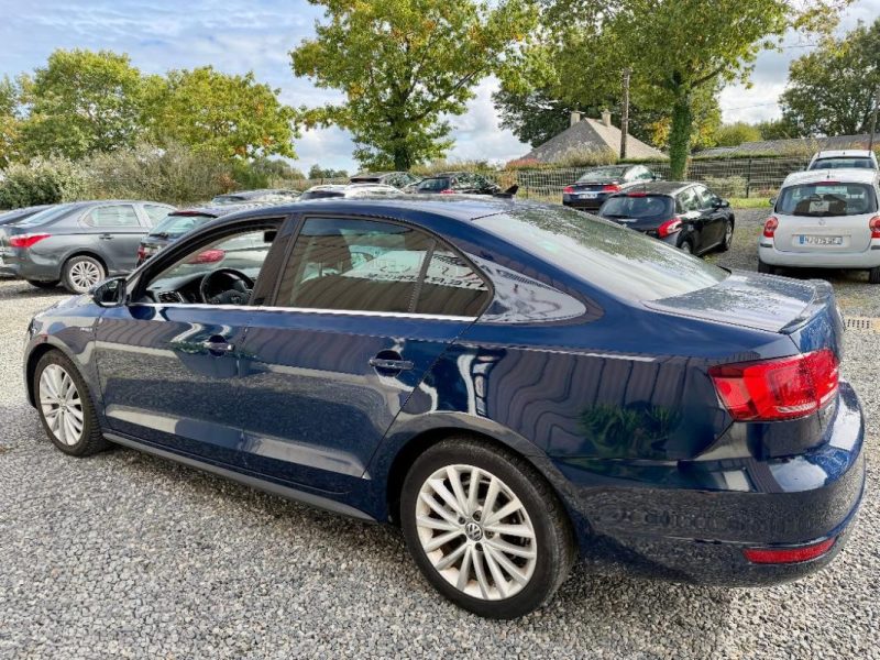 VOLKSWAGEN  JETTA  1.4 TSI HYBRID HIGHLINE 2015