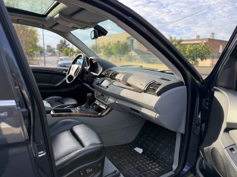BMW X5 4.4i 320 CV Paiement 4X ou 10X Possible
