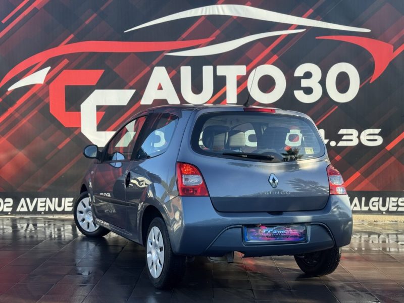 RENAULT TWINGO II 1.5 DCI 2009