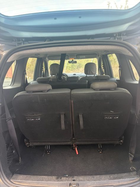 DACIA LODGY 1.5 DCI 2013 7 PLACES DANS L ETAT