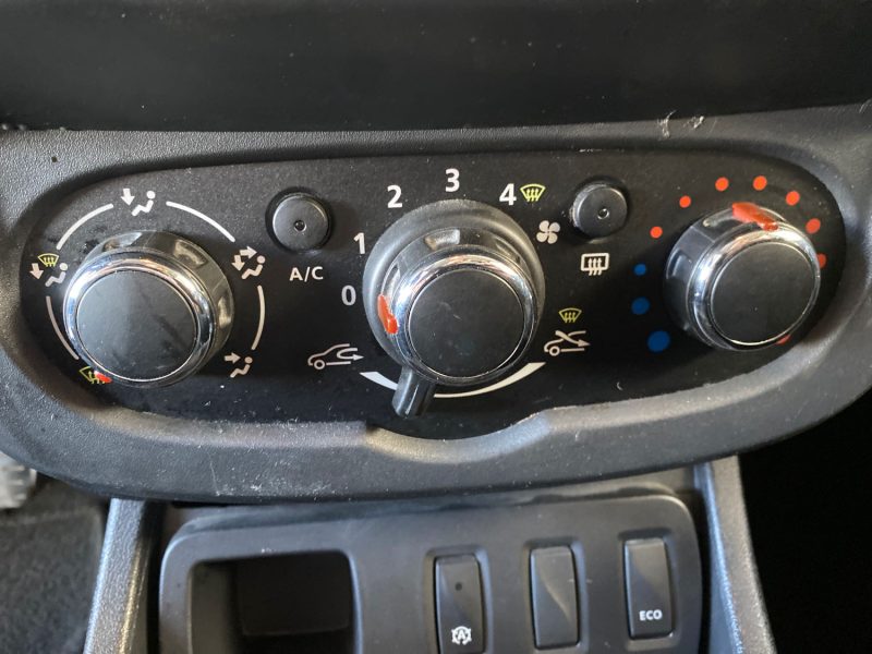 🚙 DACIA DUSTER LAURÉATE 1.5 dCi 110 ch garantie 12 mois 15000km 