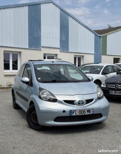 TOYOTA AYGO 1.0 