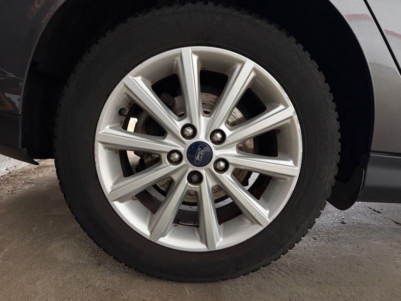 Ford Focus 1.5 TDCI 120ch S&S Titanium Powershift