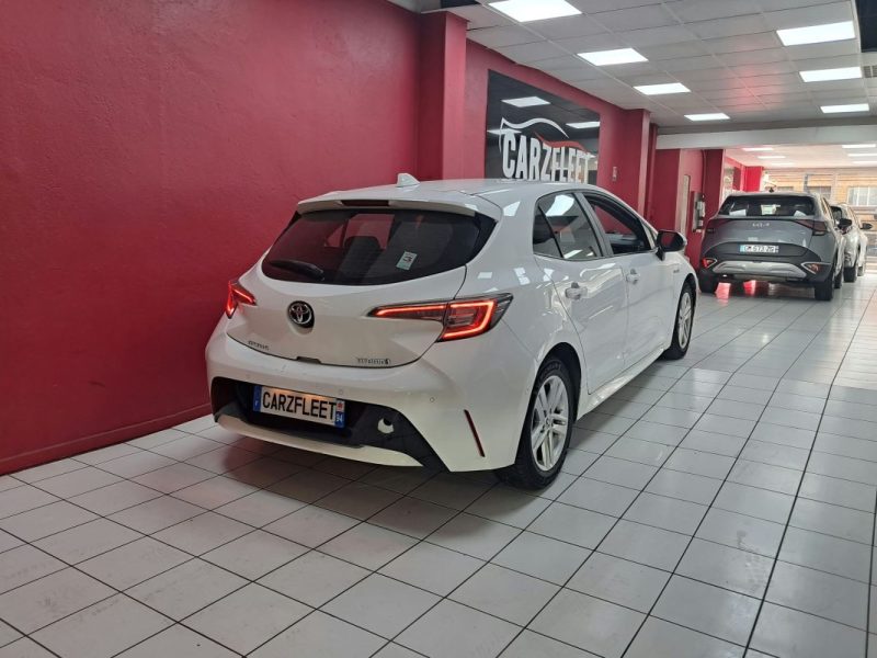 TOYOTA COROLLA BERLINE HYBRIDE 1.8 DYNAMIC BUSINESS 122cv/1 ERE MAIN/TVA RECUPERABLE