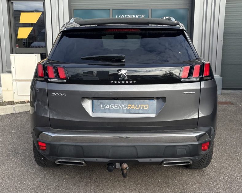 Peugeot 3008 1.5 BlueHDi 130ch GT Line 2019 — Entretien PEUGEOT - Attelage - 2ème main