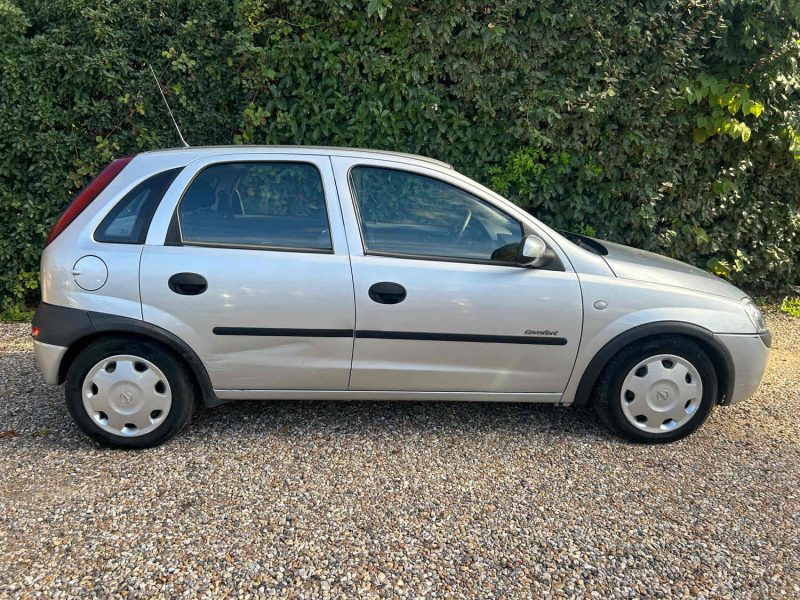 OPEL CORSA C 1.7 DI 2002