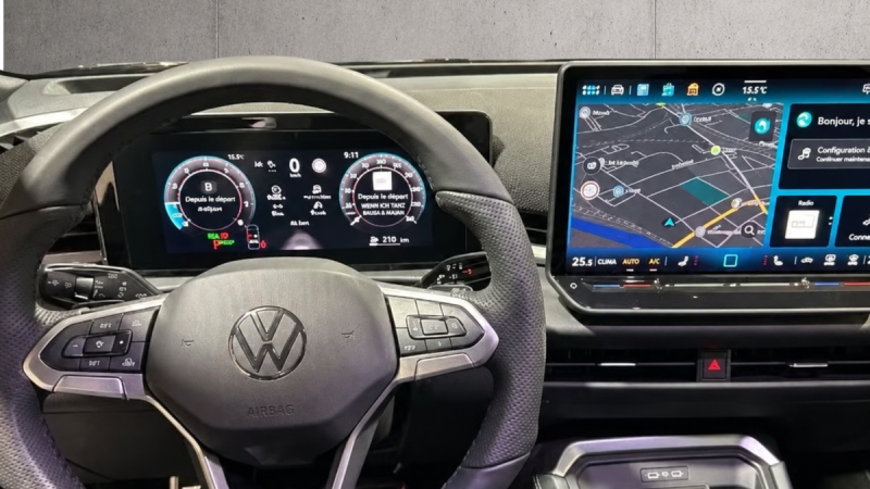 VOLKSWAGEN T-ROC II R-LINE 1.5 eTSI 150 CH DSG7 – 2026