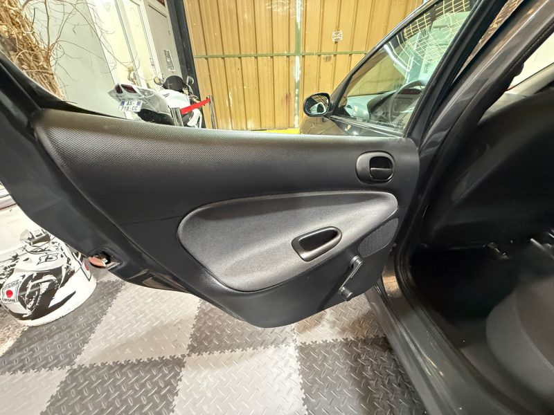 PEUGEOT 206+ 1.4I 75CH ACTIVE 