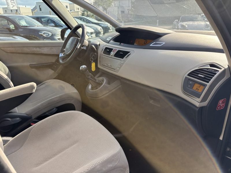 CITROEN C4 1.6 HDI 110 CONFORT 2009