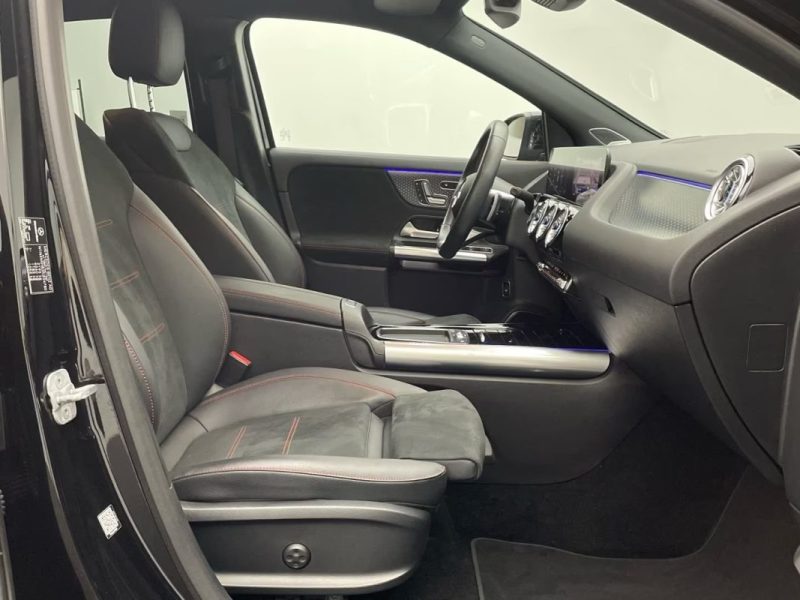 MERCEDES GLA 250 AMG LINE 4MATIC