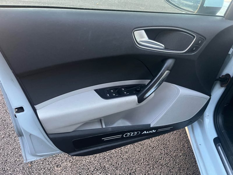 AUDI A1 SPORTBACK 1.2 TFSI 2012