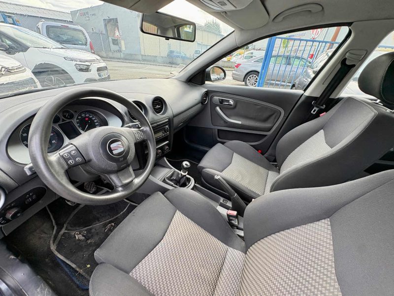 SEAT IBIZA 