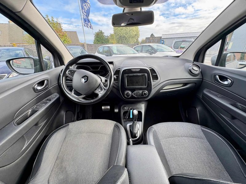 RENAULT CAPTUR 