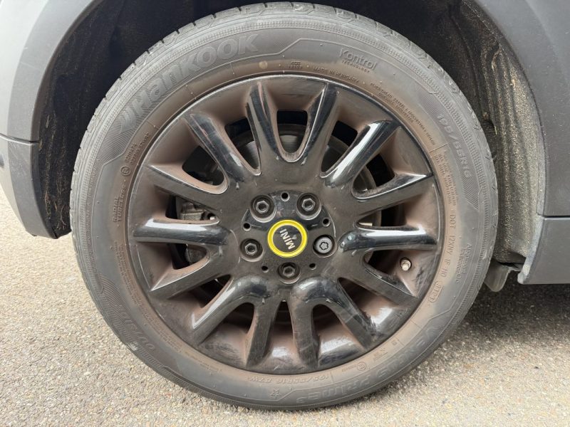 Mini Mini Cooper SE 184ch - PACK BLACK - 2emes mains - ENTRETIEN COMPLET