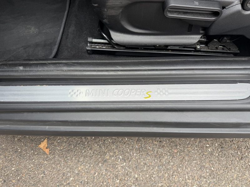 Mini Mini Cooper SE 184ch - PACK BLACK - 2emes mains - ENTRETIEN COMPLET