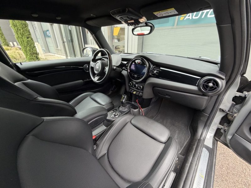 Mini Mini Cooper SE 184ch - PACK BLACK - 2emes mains - ENTRETIEN COMPLET