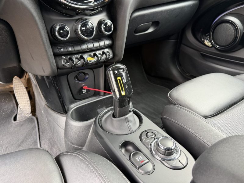 Mini Mini Cooper SE 184ch - PACK BLACK - 2emes mains - ENTRETIEN COMPLET