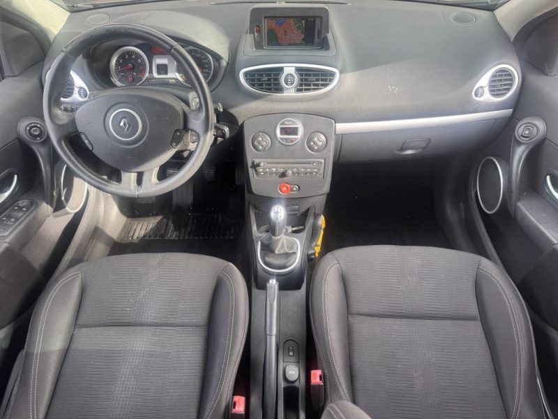 RENAULT CLIO III GRANDTOUR 1.2 16V 2009